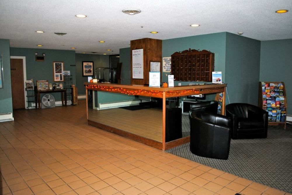 Hampton House Hotel Bagian luar foto